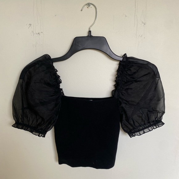 Puff Sleeve Blouse - Picture 3 of 5